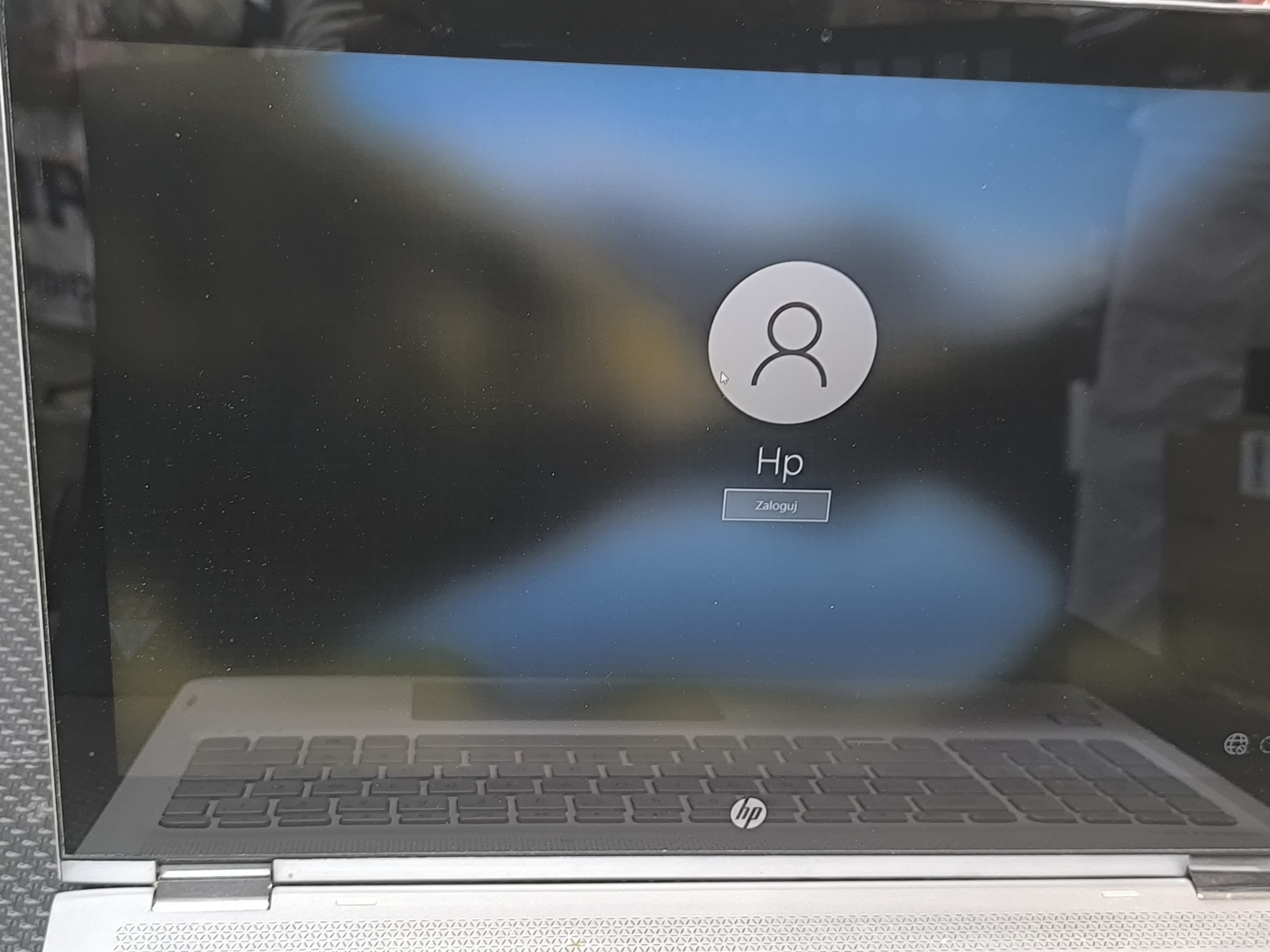 Wymiana ekranu dotykowego w laptopie